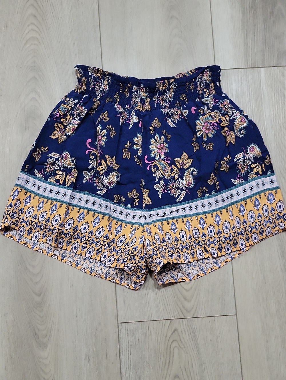 Lulu's Navy Floral Border-Print Elastic Waist Shorts